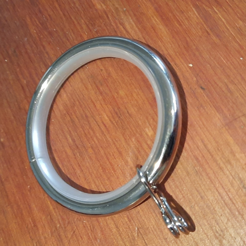 12 Silver Drapery Rings - Picture 2 of 4